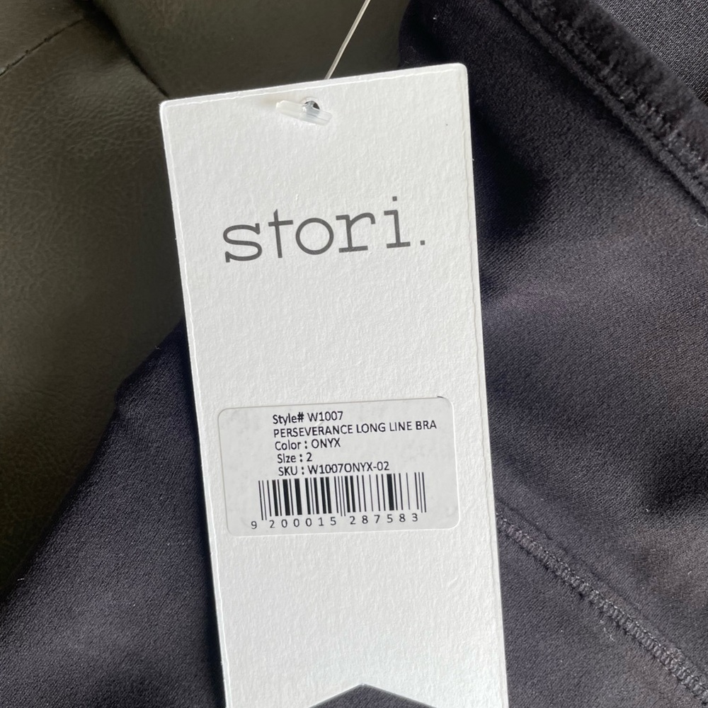Stori Sports bra